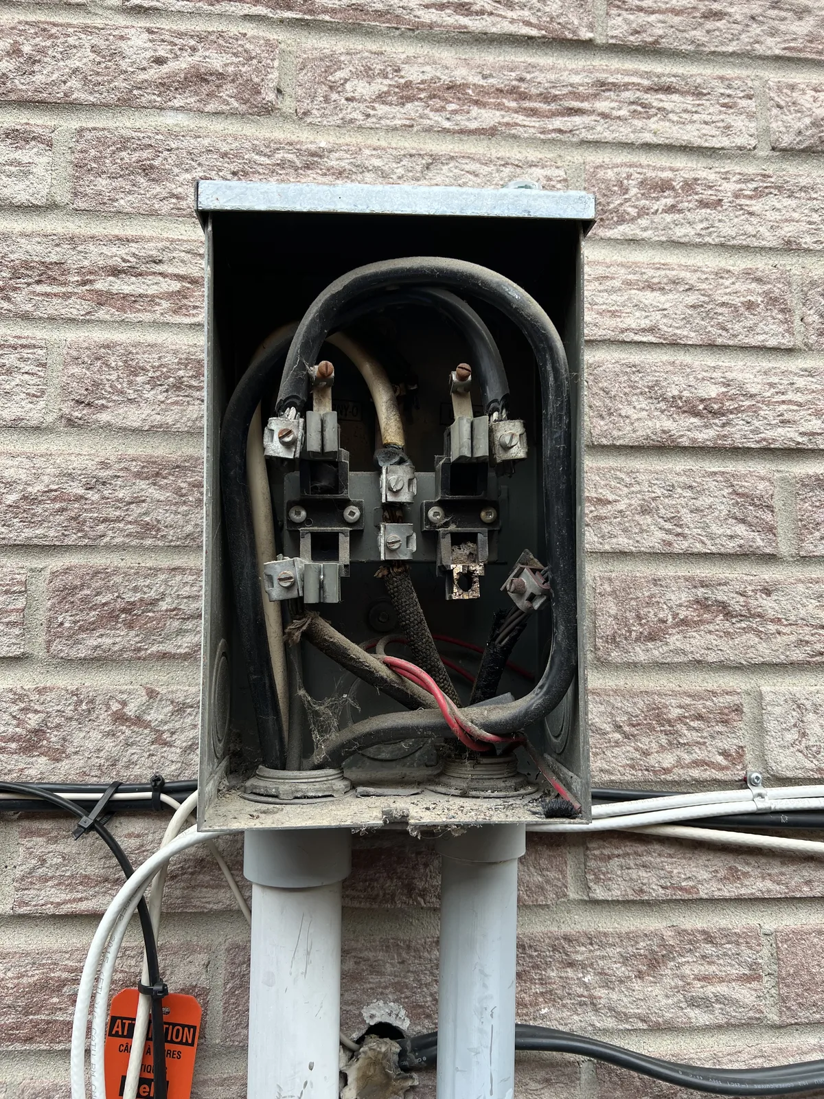 Panel installation close-up by licensed Toronto electrician